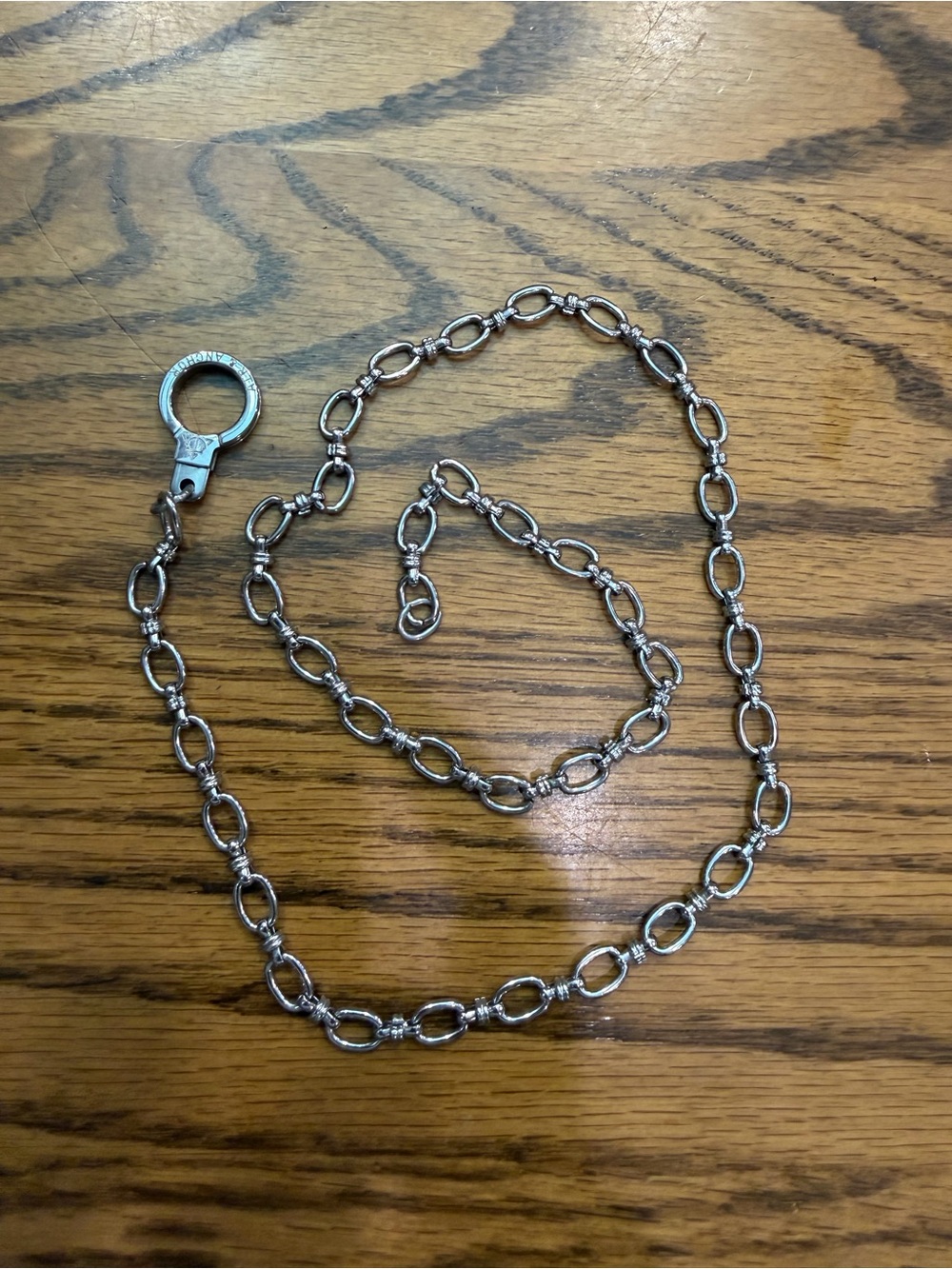 Air and anchor stainless steel cuff keeper chain